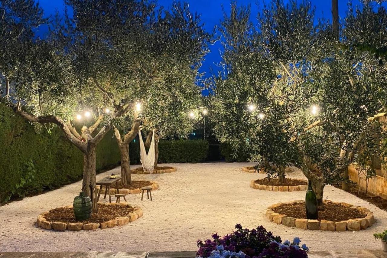 I Cinque Trulli With Swimming Pool Villa Martina Franca Exteriör bild